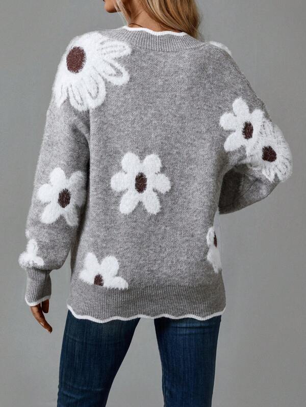 Irmgard - Grå tröja med blommor och V-hals