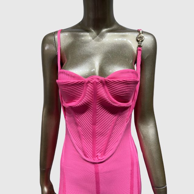 Elegantes Emma -Minikleid mit herzförmigem Bustier für dich