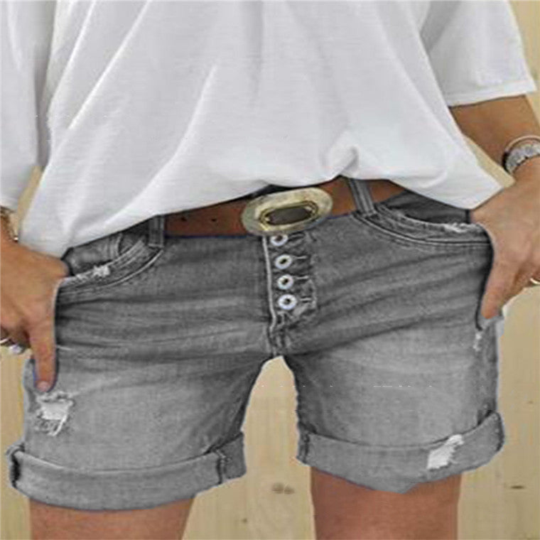 Brigitte Damen-Shorts aus Ripped Denim für einen lässigen Sommerlook