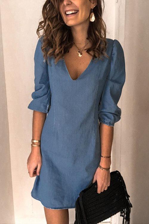 Weiches Emma -Rosiedress Annette V-Ausschnitt Mini-Kleid