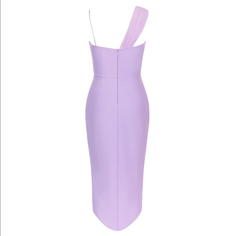 Elegantes Lila Kleid für besondere Anlässe von Magdalena