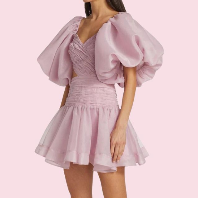 Elegantes Emma -Minikleid mit Puffärmeln und Herzausschnitt ddd