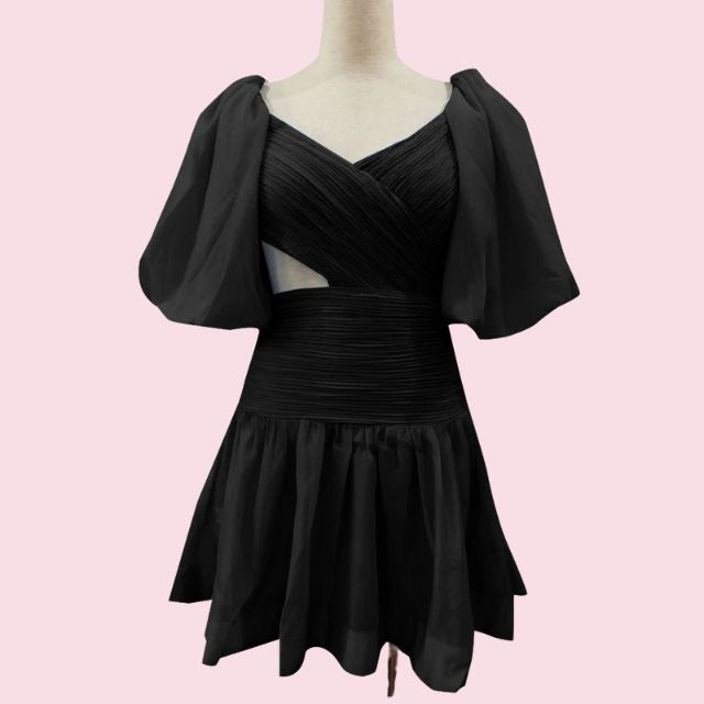 Elegantes Emma -Minikleid mit Puffärmeln und Herzausschnitt ddd