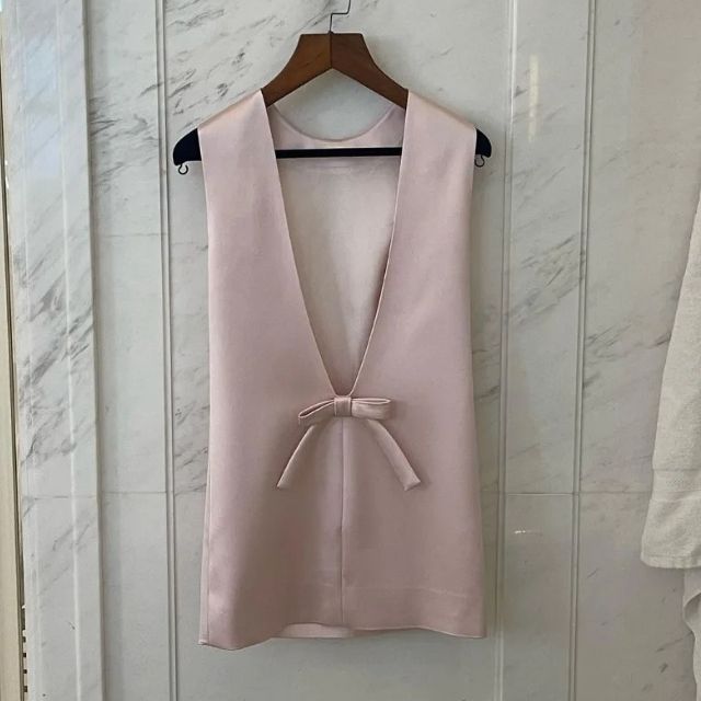 Elegantes Emma Satin-Minikleid mit Schleifenrücken für Damen