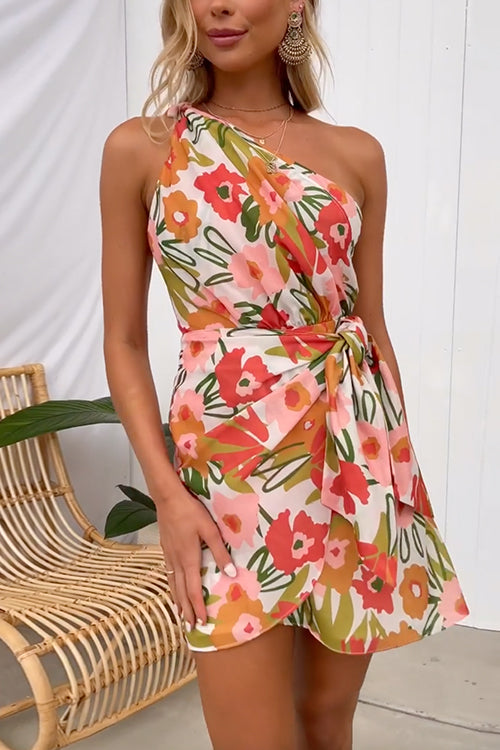 Elegantes Emma -Ein-Schulter-Wickel-Tie-Gürtel-Mini-Kleid