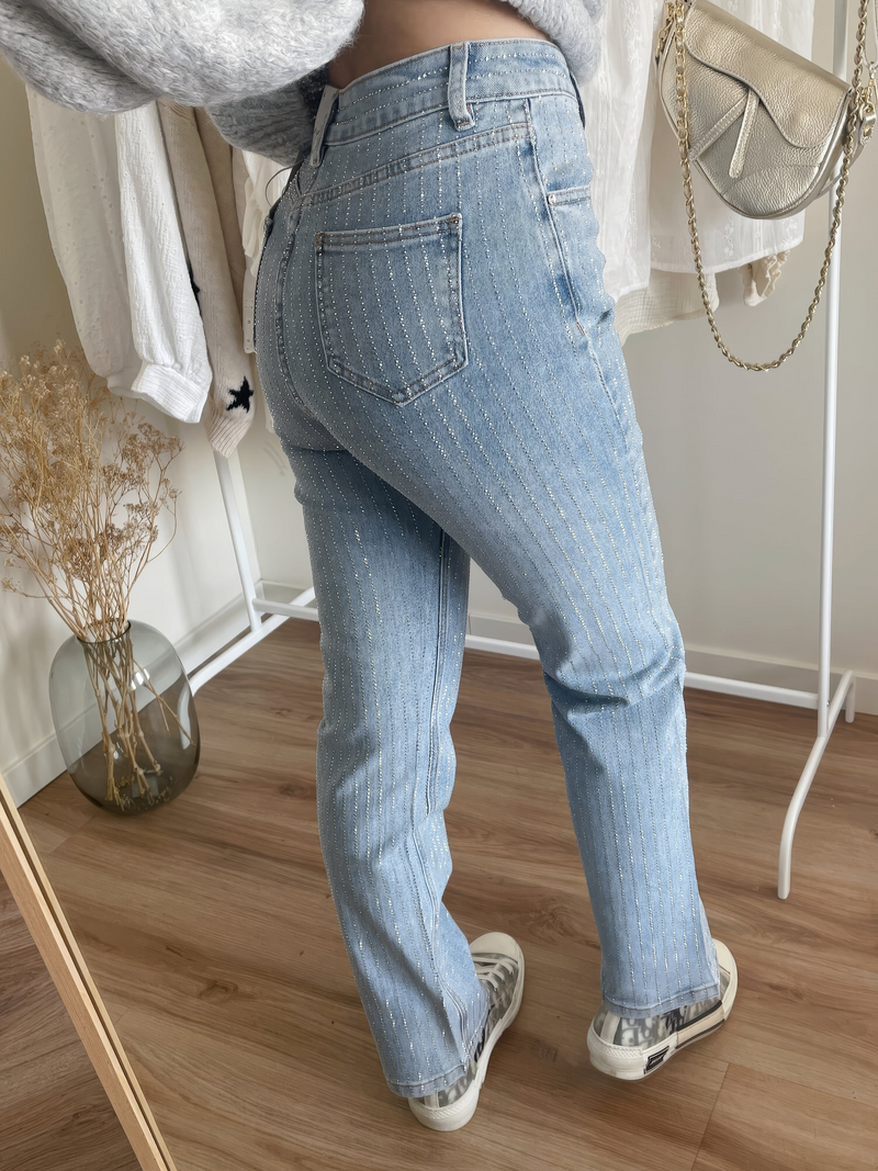 Loreen Stylische Damen-Glitzerjeans für besondere Momente
