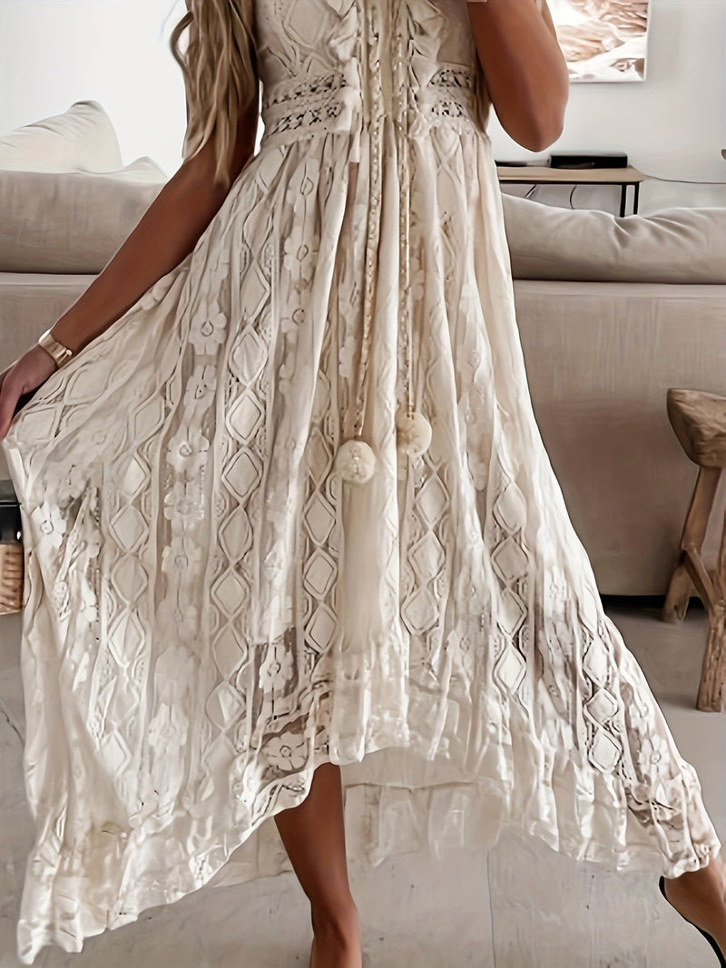 Elegantes Karoline Maxikleid mit Ausschnitt für Damen