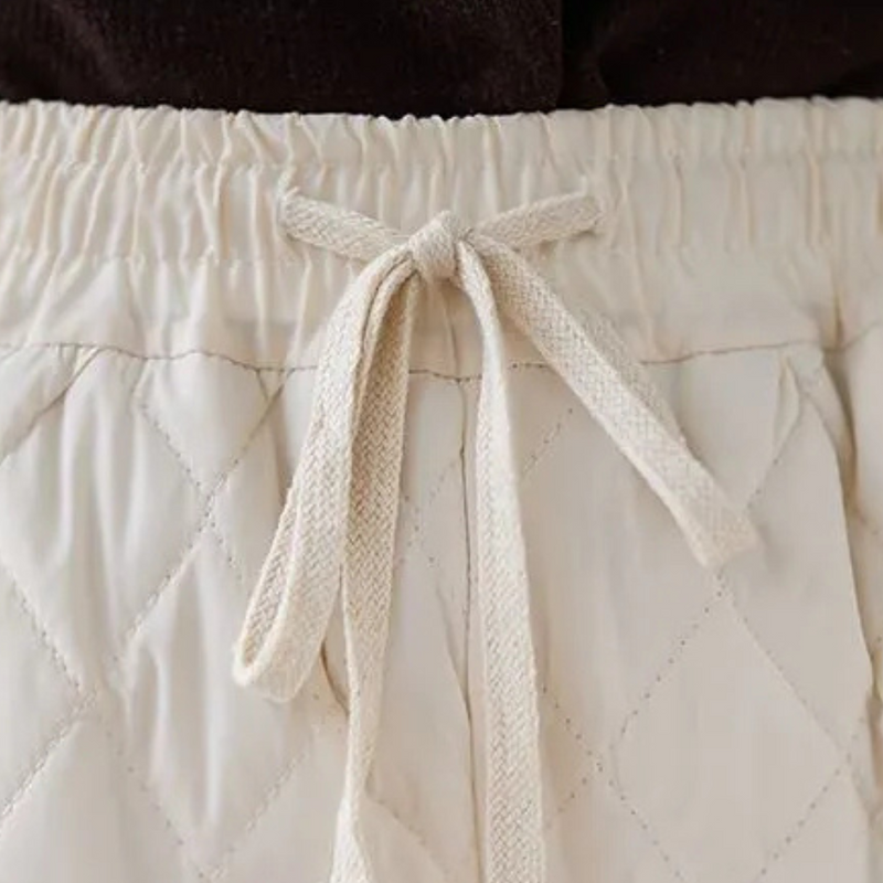 Lillia – Modische Damenhosen