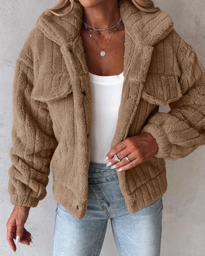 MILA | Trendige Teddyjacke für Damen