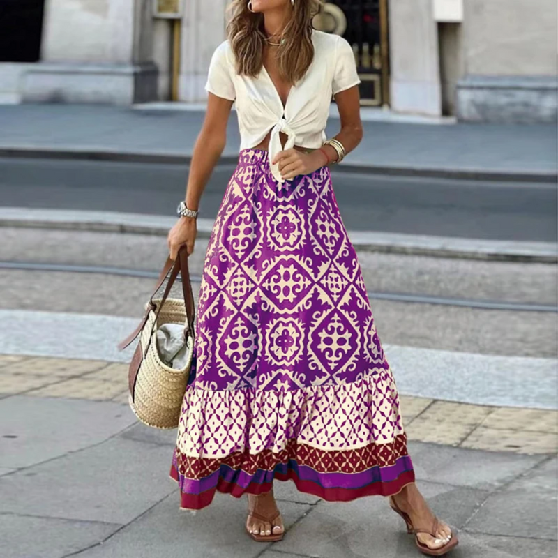 Liana – Trendiger High-Waist Rock mit geometrischem Muster