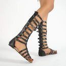 Kuschelige und Schwarze Sandalen mit Doppel-Schnallen für dich