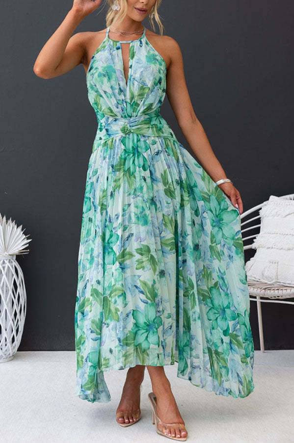 Bequemes Kleid mit floralem Charme für dich entdecken
