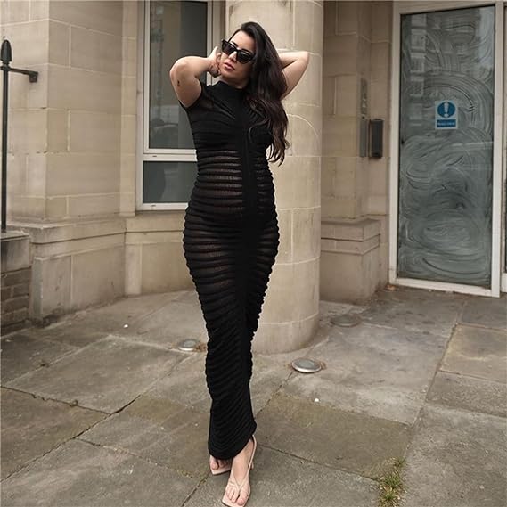 Weiches Strickkleid mit kurzen Ärmeln für Frauen für dich