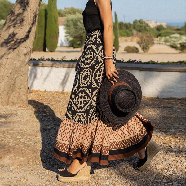Liana – Trendiger High-Waist Rock mit geometrischem Muster