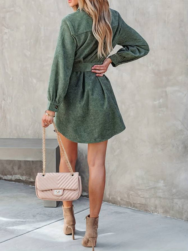 Elegantes Emma -Corduroy Mini Kleid für jeden Anlass
