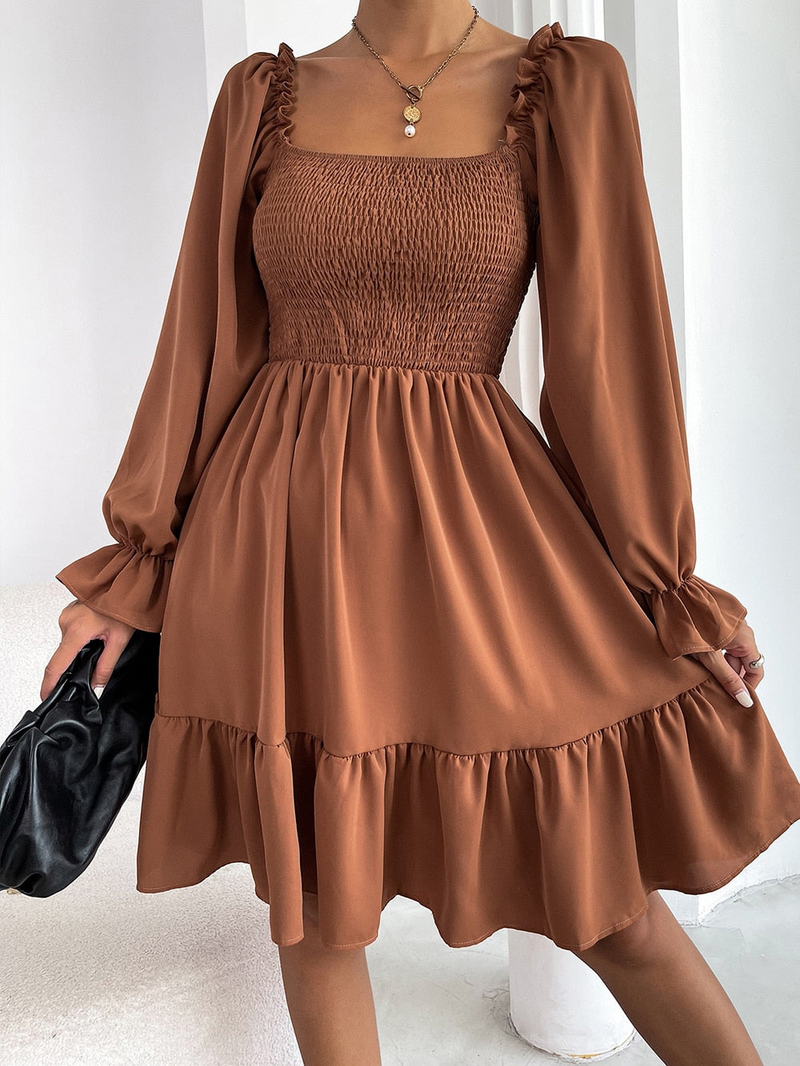 Elegantes Angelika Minikleid mit Raffungen für besondere Anlässe
