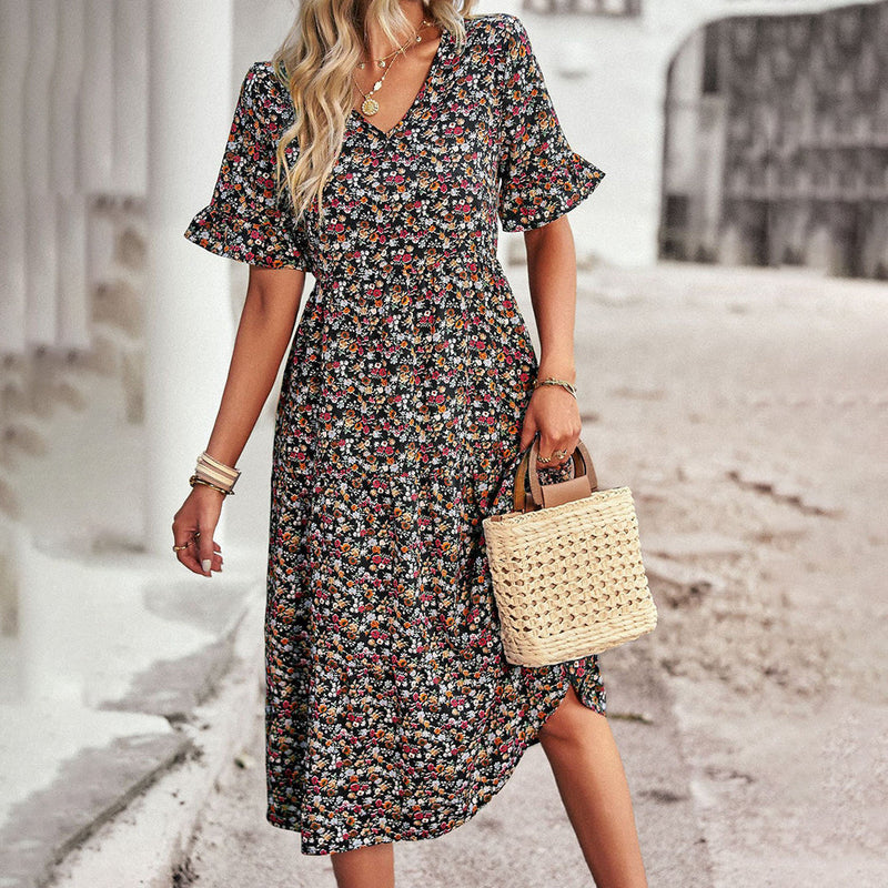 Elegantes Blumenkleid Für Frauen - Blossomé Minikleid