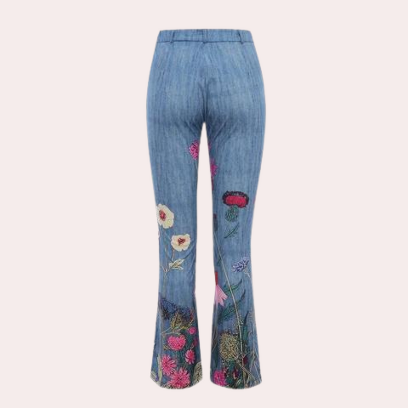 Rosmunda – Damen-Jeans mit ausgestelltem Bein und Knopfdetails