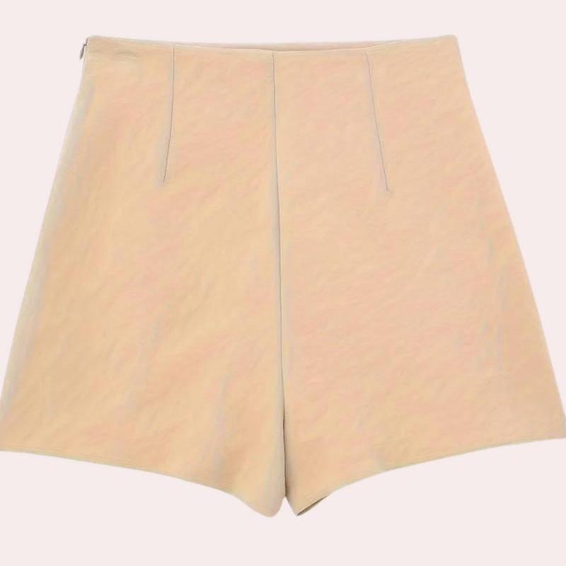Teodora – Trendy asymmetrische Damenshorts