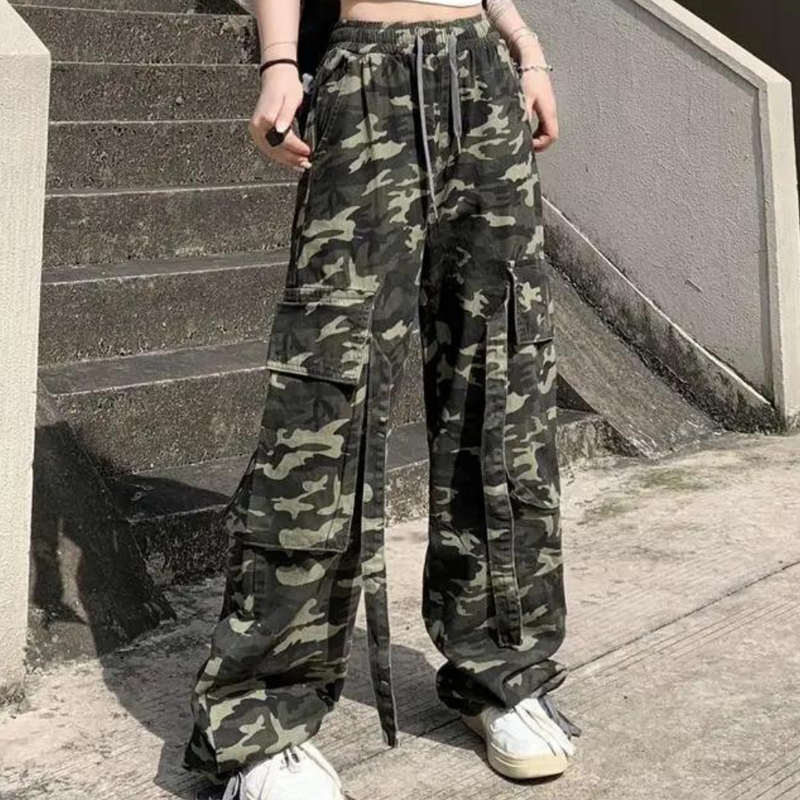 Elera - Moderne Camouflage Damenhose mit hoher Taille