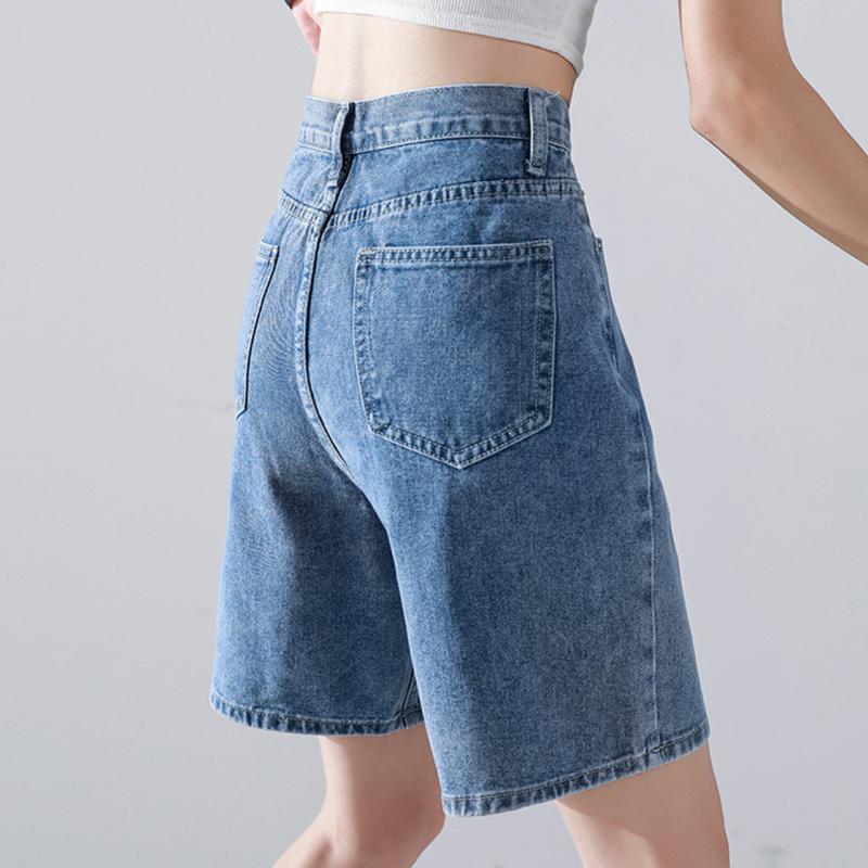 Liesel – Trendige gerade geschnittene Denim-Shorts für Damen