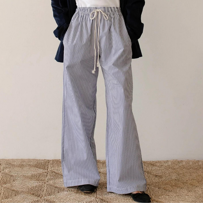 Lyra – Stilvolle Damenhose