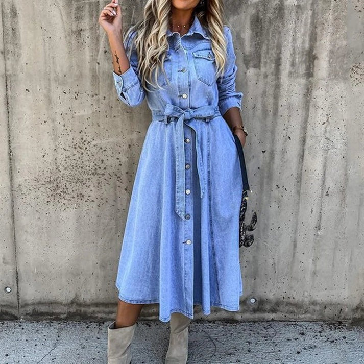 Bequemes Denim Kleid für dich im Sommer Stil