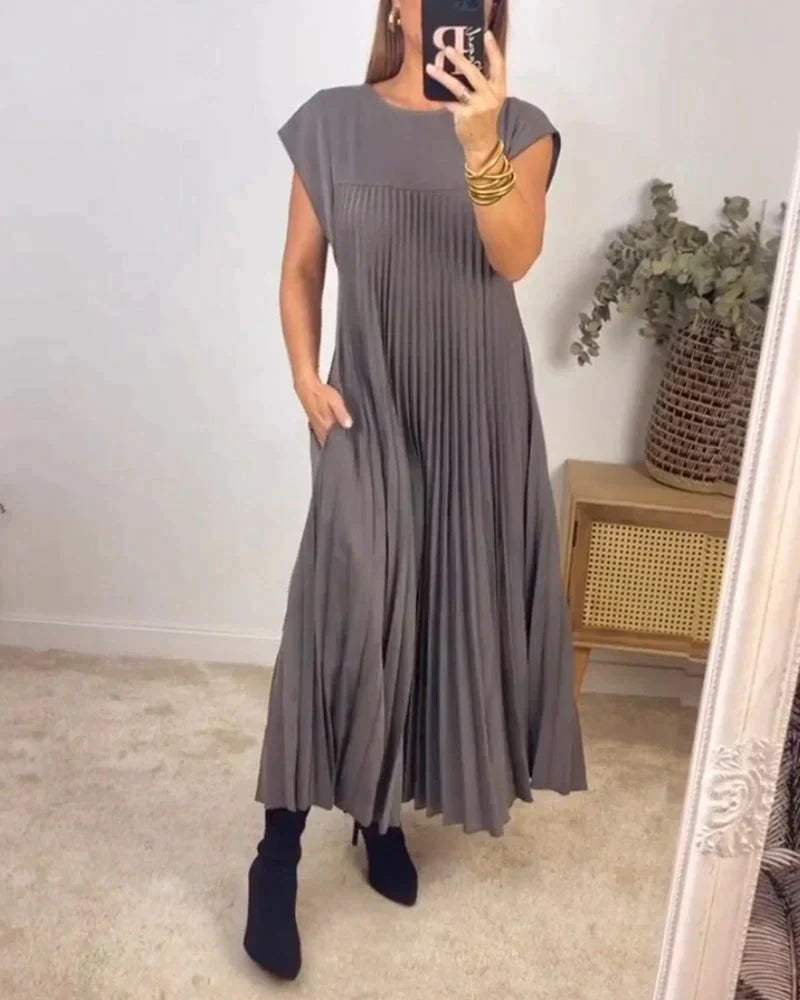 Warmes Faltenkleid Für Dich - Elegant Und Bequem