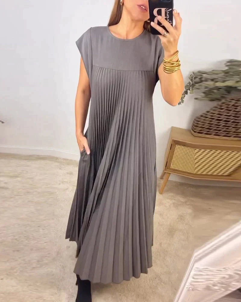 Warmes Faltenkleid Für Dich - Elegant Und Bequem