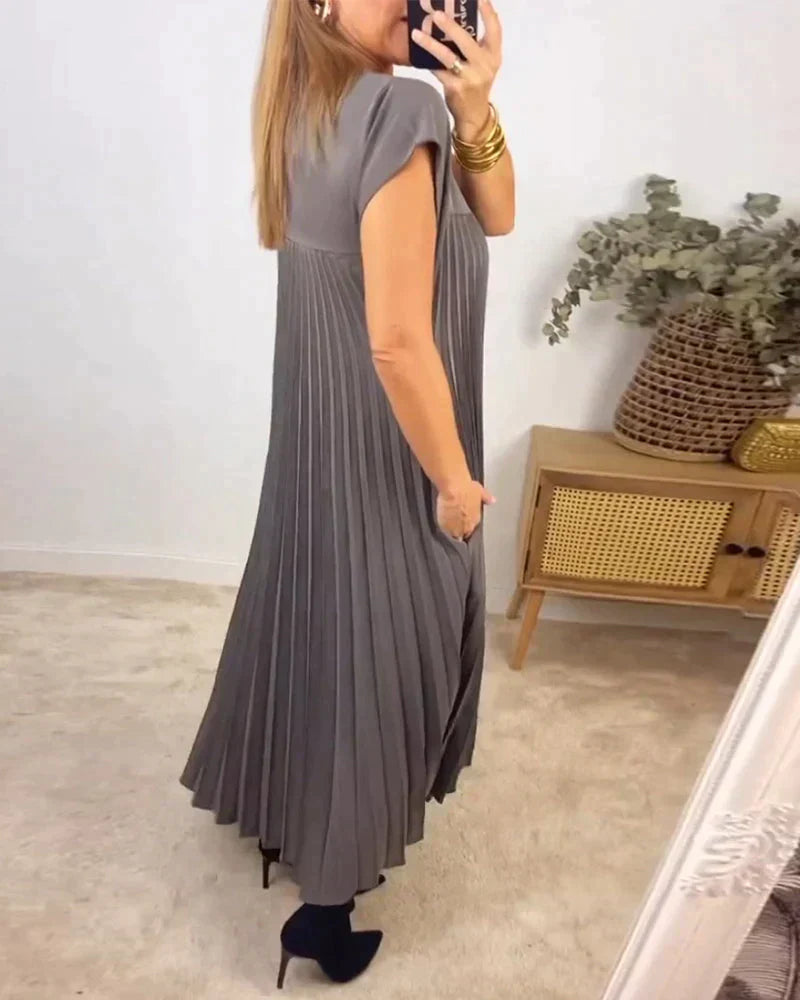 Warmes Faltenkleid Für Dich - Elegant Und Bequem