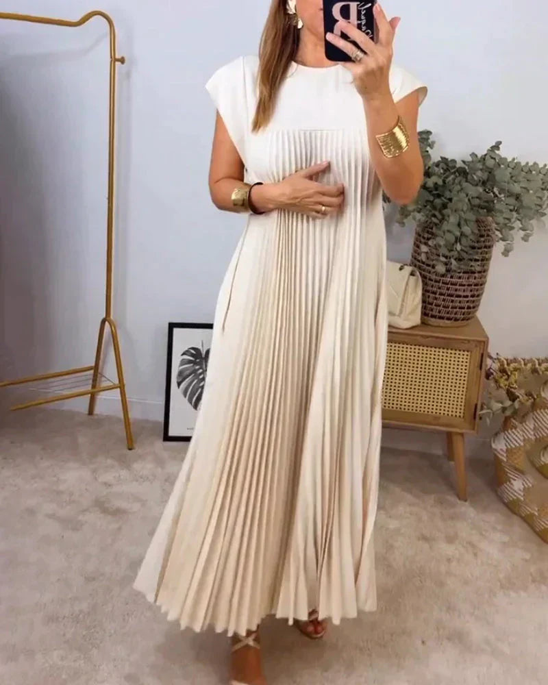 Warmes Faltenkleid Für Dich - Elegant Und Bequem