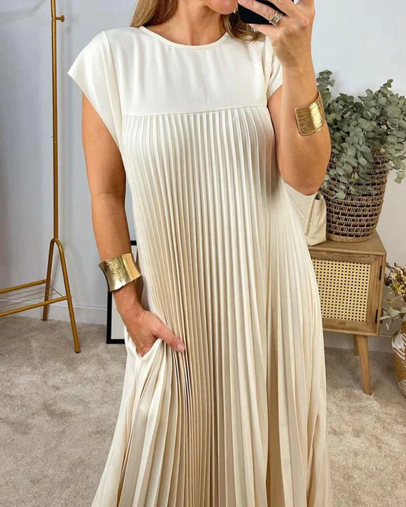 Warmes Faltenkleid Für Dich - Elegant Und Bequem