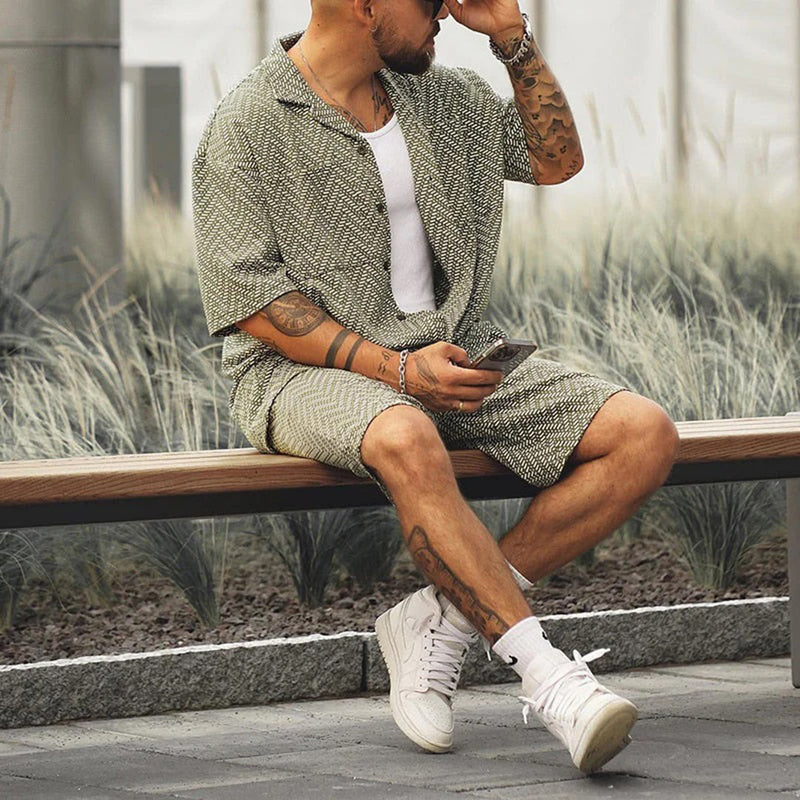 Elegantes und bequemes Sommer-Outfit