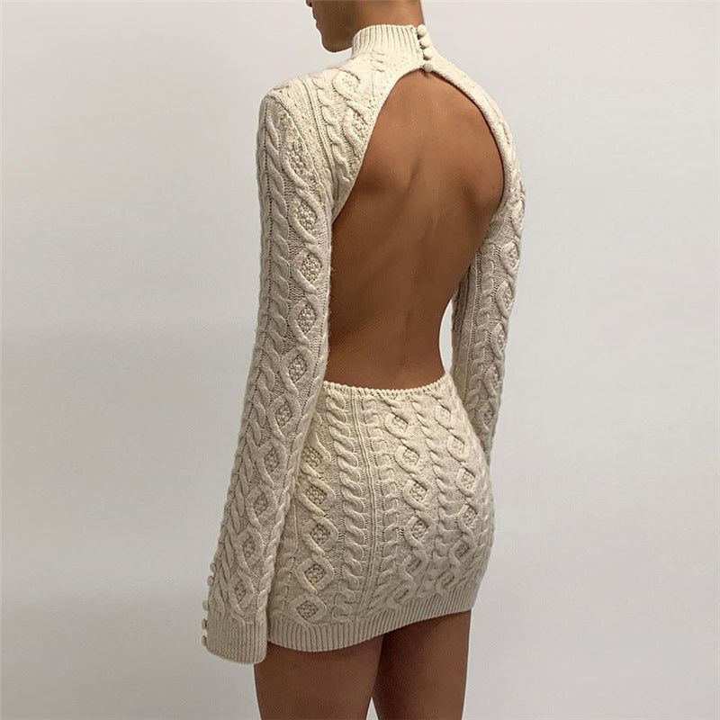Elegantes Gestricktes Mini-Kleid Mit Rückenausschnitt