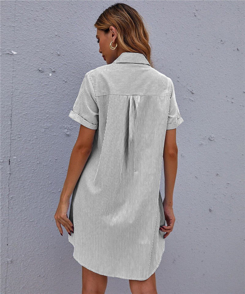 Elegantes Gestreiftes Blusenkleid für dich im tollen Stil