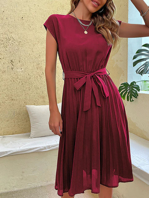 Elegantes Emma -Kurzärmeliges Damenkleid für warme Tage