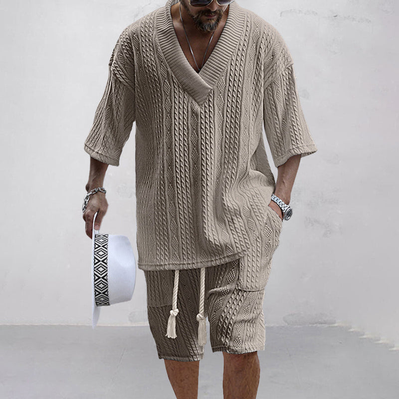 Stylisches, bequemes Shirt und Shorts-Set