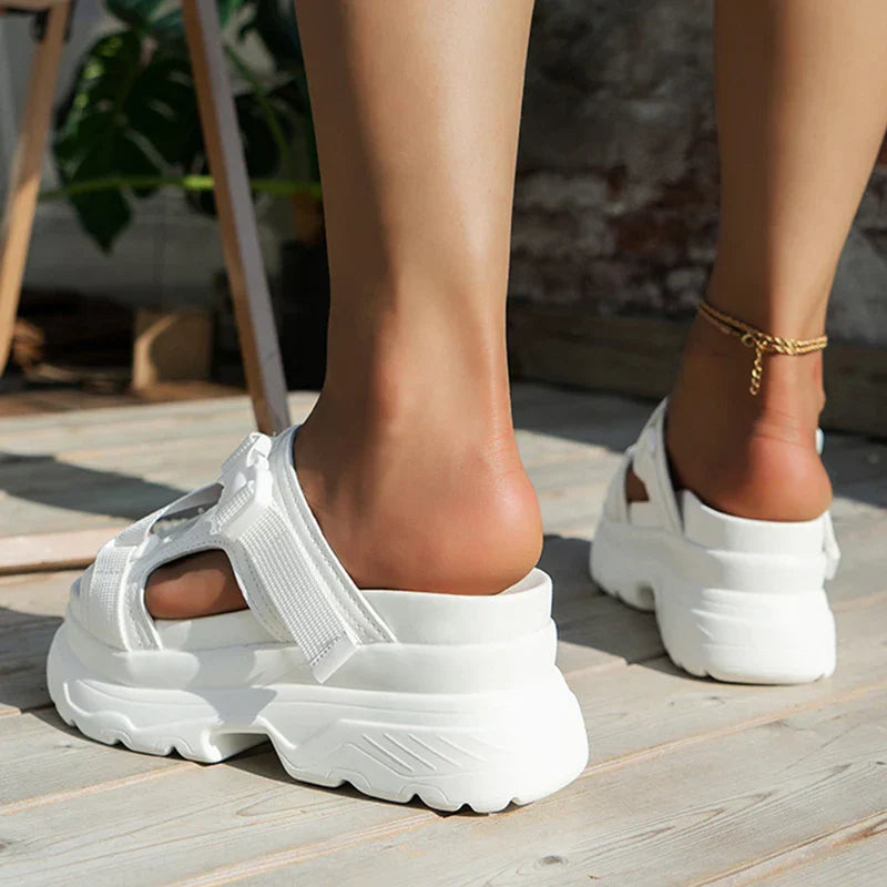 Bequeme und Klobige Sandalen für Dich im Sommer
