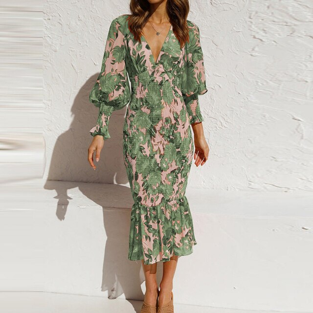Bequemes und Schönes Sommerkleid für dich zum Tragen