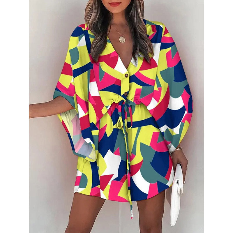 Weiches Kleid mit Blumendruck und schöner Taill für dich