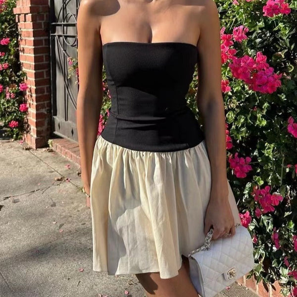 Elegantes Emma -Chic Altersreduzierendes Off-Shoulder Kleid