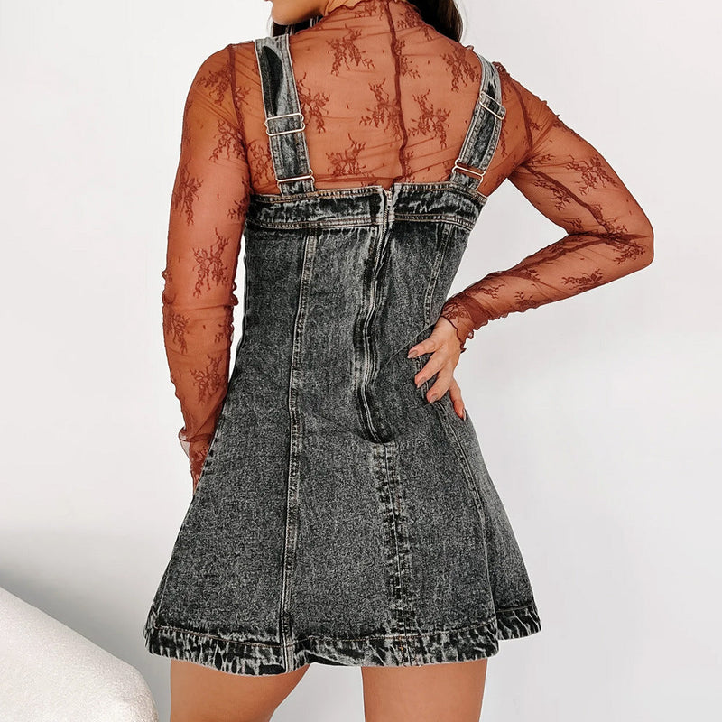 Elegantes Ausschnitt verstellbarer Träger Kleid