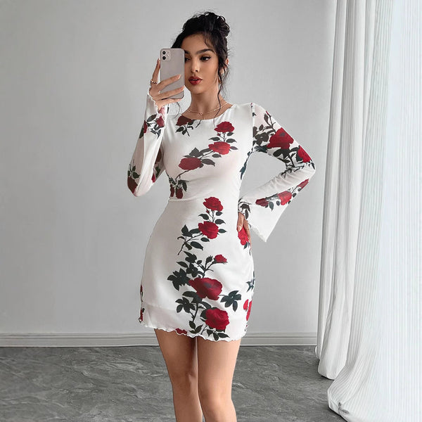 Elegantes Emma -Flieder Rückenfreies Netz Mini Kleid