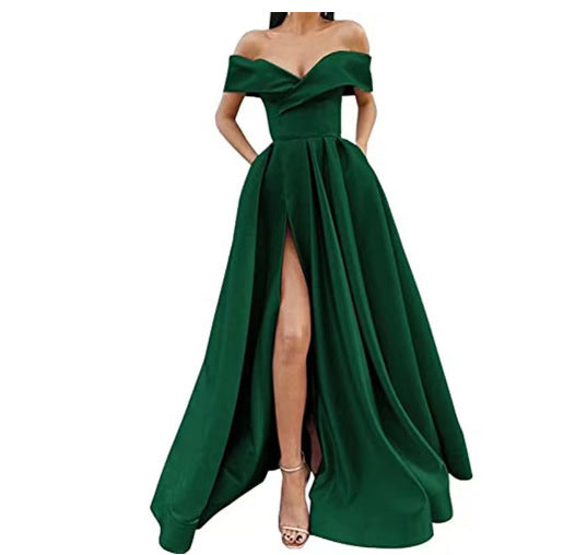 Schönes Satin Kleid mit tiefem V-Ausschnitt für Emma