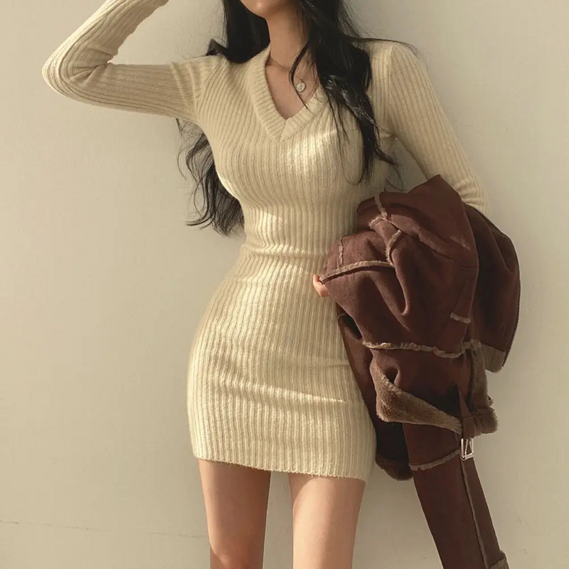 Elegantes Marita Strick-Slim-Kleid für besondere Anlässe