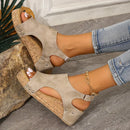 Kuscheliges Elegante Keilsandaletten Für Deinen Komfort