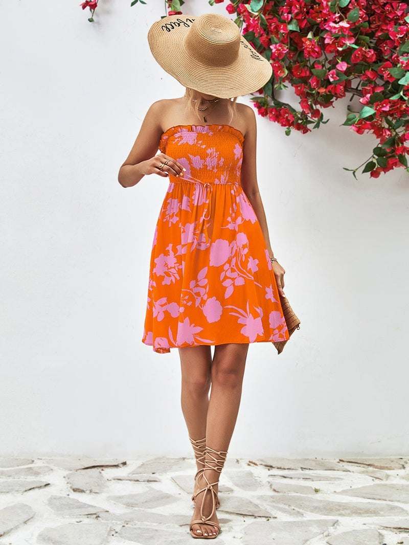 Warmes Trägerloses Sommerkleid für heiße Tage für dich
