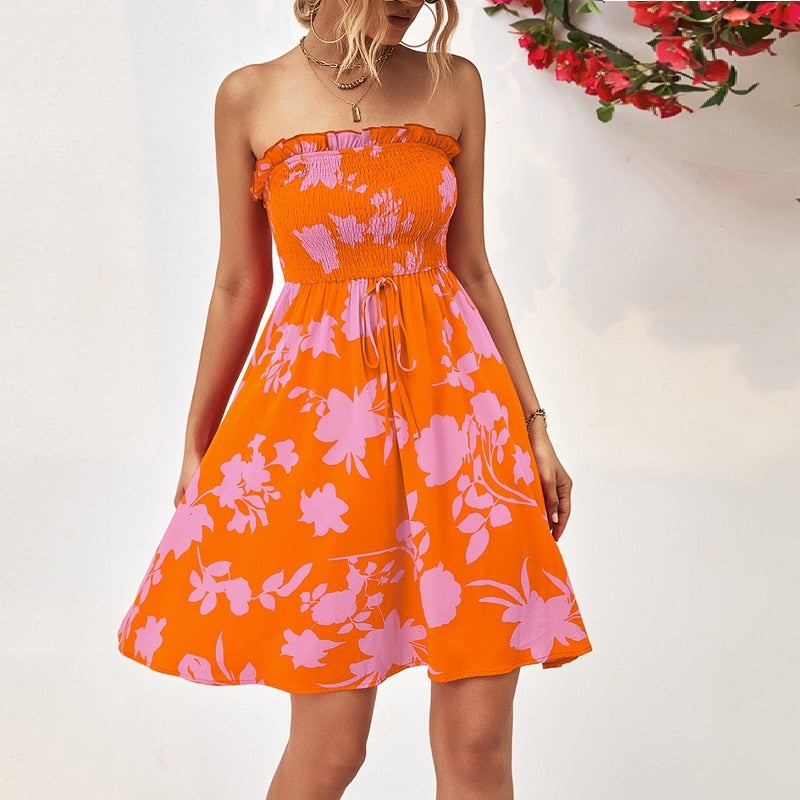 Warmes Trägerloses Sommerkleid für heiße Tage für dich