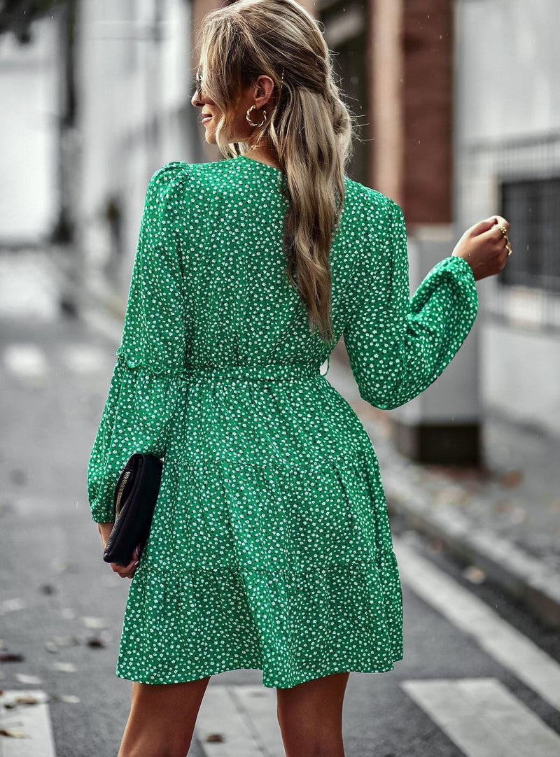 Weiches Sommerkleid Mit Polka Dots Für Dich Schön