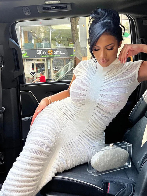 Weiches Strickkleid mit kurzen Ärmeln für Frauen für dich